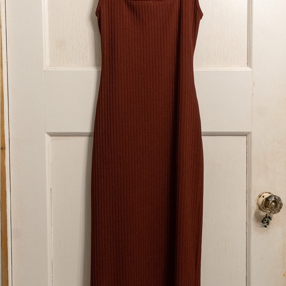 Wine willow and root cutout dress